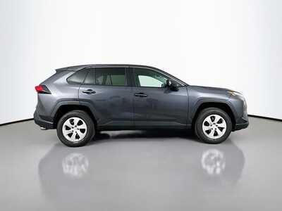 2024 Toyota RAV4, $29477. Photo 8