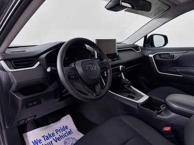 2024 Toyota RAV4, $29477. Photo 9