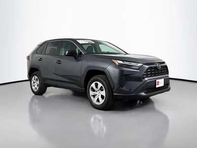 2024 Toyota RAV4, $29477. Photo 1