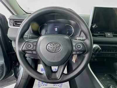 2025 Toyota RAV4, $34977. Photo 11