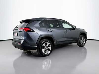 2025 Toyota RAV4, $34977. Photo 7