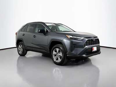 2025 Toyota RAV4, $34977. Photo 1