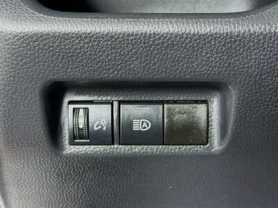 2025 Toyota RAV4, $35977. Photo 10