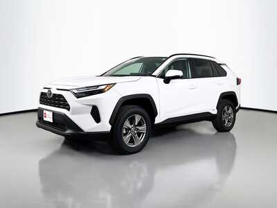 2025 Toyota RAV4, $35977. Photo 3