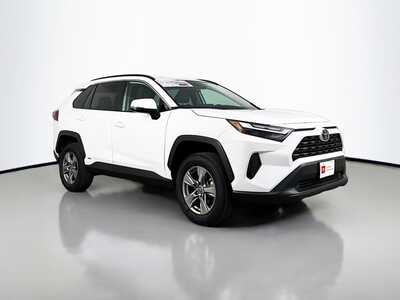 2025 Toyota RAV4, $35977. Photo 1