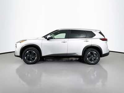 2025 Nissan Rogue, $24977. Photo 4