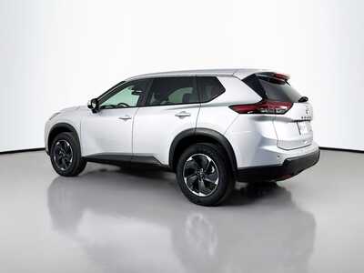 2025 Nissan Rogue, $24977. Photo 5