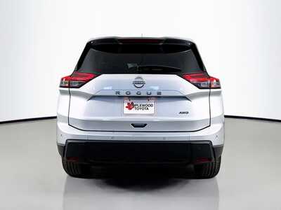 2025 Nissan Rogue, $24977. Photo 6