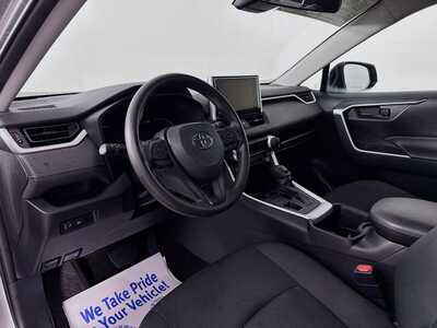 2024 Toyota RAV4, $29977. Photo 9