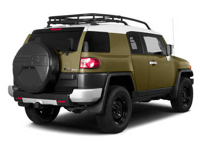 2014 Toyota FJ Cruiser, $34703. Photo 2