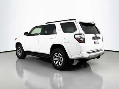 2024 Toyota 4Runner, $43884. Photo 5