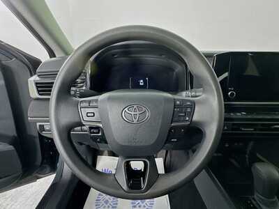 2025 Toyota Camry, $28477. Photo 11