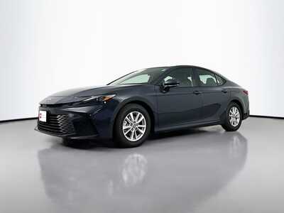 2025 Toyota Camry, $28477. Photo 3