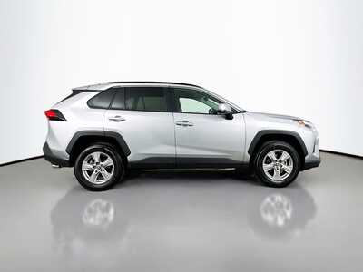 2025 Toyota RAV4, $33977. Photo 8