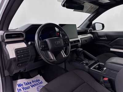 2024 Toyota Tacoma, $39477. Photo 9