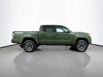 2021 Toyota Tacoma, $37977. Photo 8