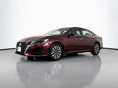 2024 Nissan Altima, $19977. Photo 3