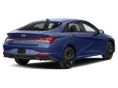 2021 Hyundai Elantra, $16977. Photo 2