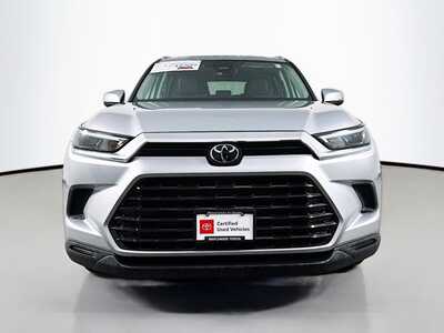 2025 Toyota Grand Highlander, $47977. Photo 2