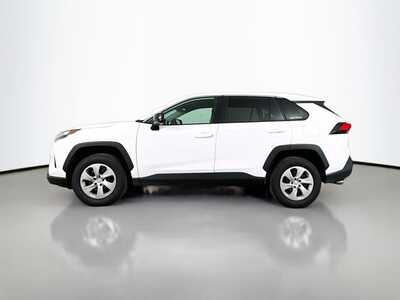 2024 Toyota RAV4, $31977. Photo 4
