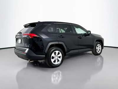 2024 Toyota RAV4, $29977. Photo 7