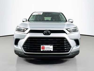 2025 Toyota Grand Highlander, $47977. Photo 2