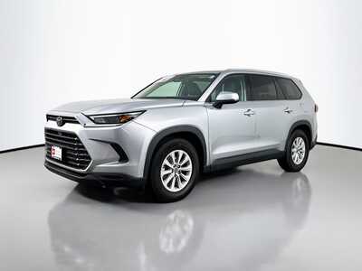 2025 Toyota Grand Highlander, $47977. Photo 3