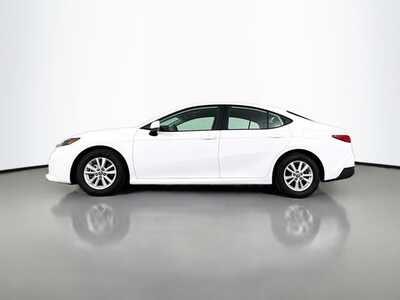 2025 Toyota Camry, $26977. Photo 4