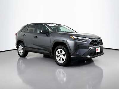 2024 Toyota RAV4, $31477. Photo 1