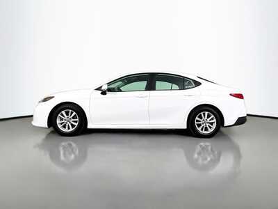 2025 Toyota Camry, $26986. Photo 4