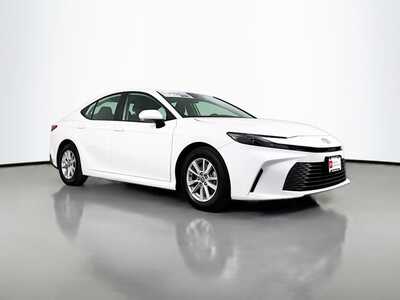 2025 Toyota Camry, $26986. Photo 1