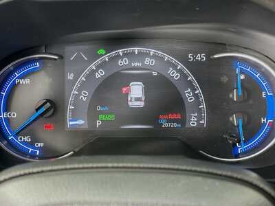 2025 Toyota RAV4, $34977. Photo 12