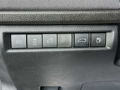 2025 Toyota Camry, $27477. Photo 10