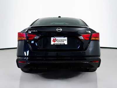 2024 Nissan Altima, $19977. Photo 6