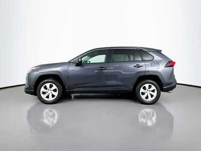 2024 Toyota RAV4, $29977. Photo 4