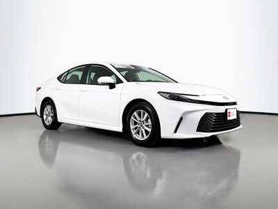 2025 Toyota Camry, $27989. Photo 1