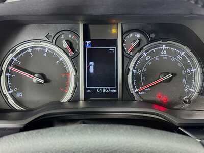 2024 Toyota 4Runner, $43977. Photo 12