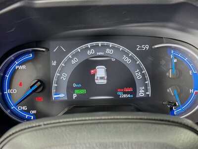 2025 Toyota RAV4, $34977. Photo 12
