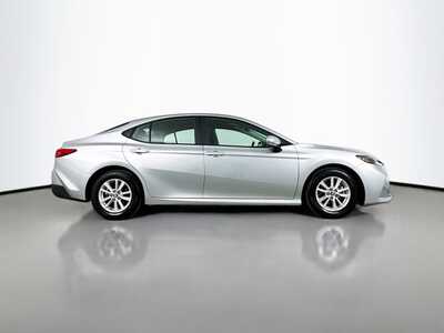 2025 Toyota Camry, $27477. Photo 8