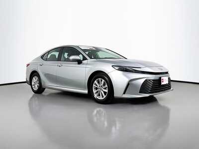 2025 Toyota Camry, $27477. Photo 1