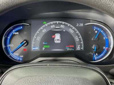 2025 Toyota RAV4, $33977. Photo 12