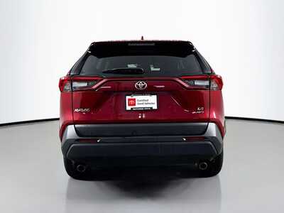 2024 Toyota RAV4, $28977. Photo 6