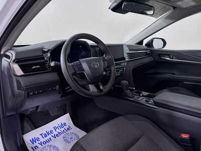 2025 Toyota Camry, $26977. Photo 9