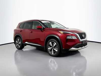 2023 Nissan Rogue, $30800. Photo 1