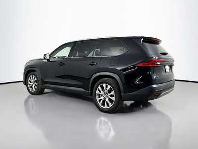2025 Toyota Grand Highlander, $52977. Photo 5