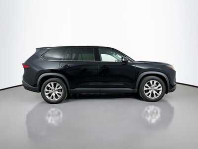 2025 Toyota Grand Highlander, $52977. Photo 8