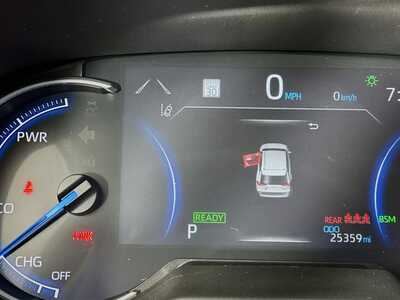 2025 Toyota RAV4, $36944. Photo 12