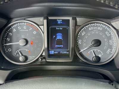 2021 Toyota Tacoma, $38140. Photo 12