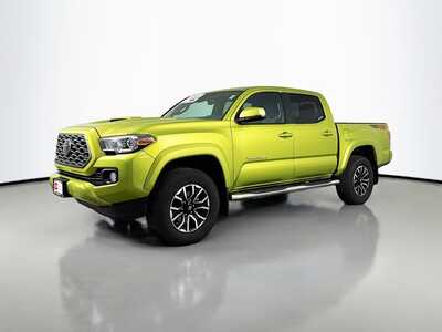 2023 Toyota Tacoma, $40977. Photo 3