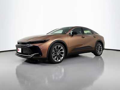 2026 Toyota Crown, $46977. Photo 3